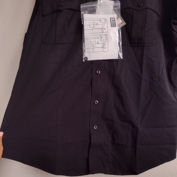 5.11 Tactical Merino Wool Black Short Sleeve Work Shirt Men's Large Uniform - Picture 5 of 10